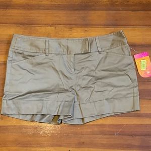Khaki shorts